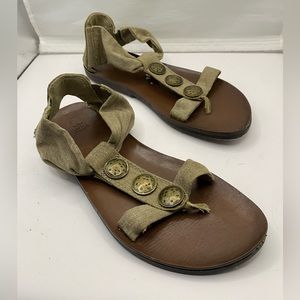 Vintage “Mossimo” Owl Logo Sandals:Funky- Size 7